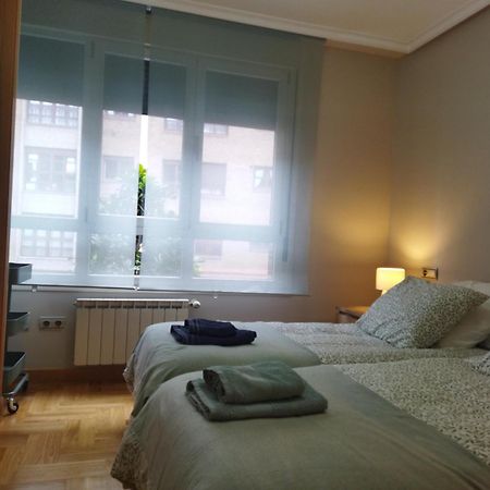 Centrico Apartamento Oviedo Parking Y Wifi Gratuitos Admite Mascotas Eksteriør billede